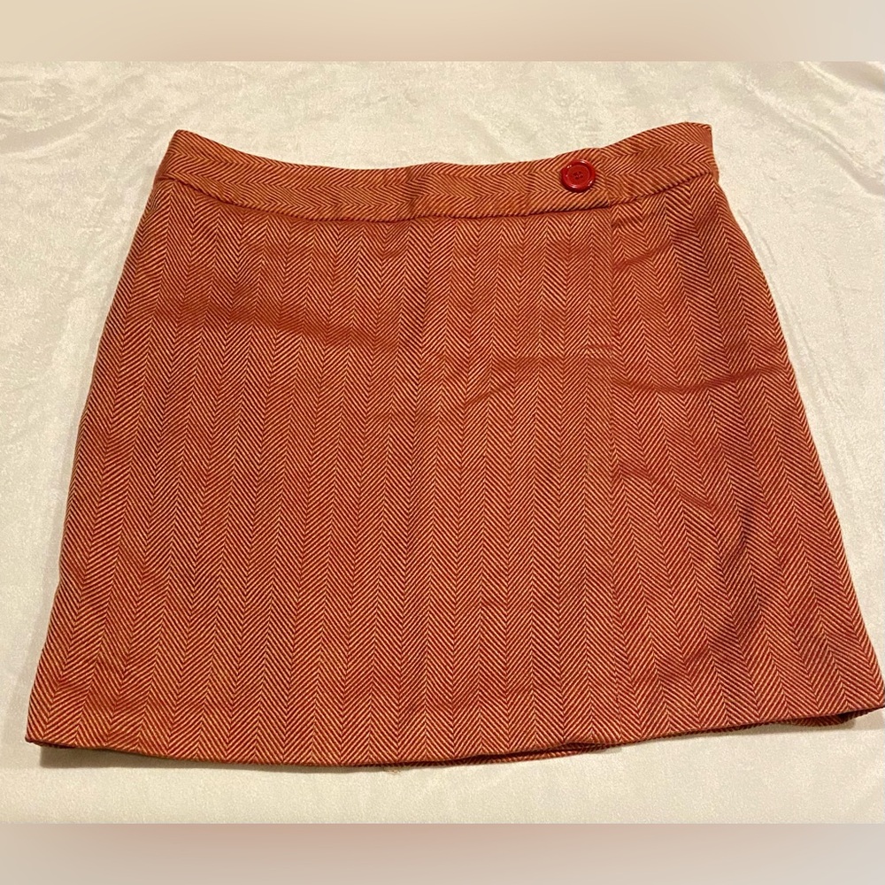 Elegant Red and Tan A-line Skirt